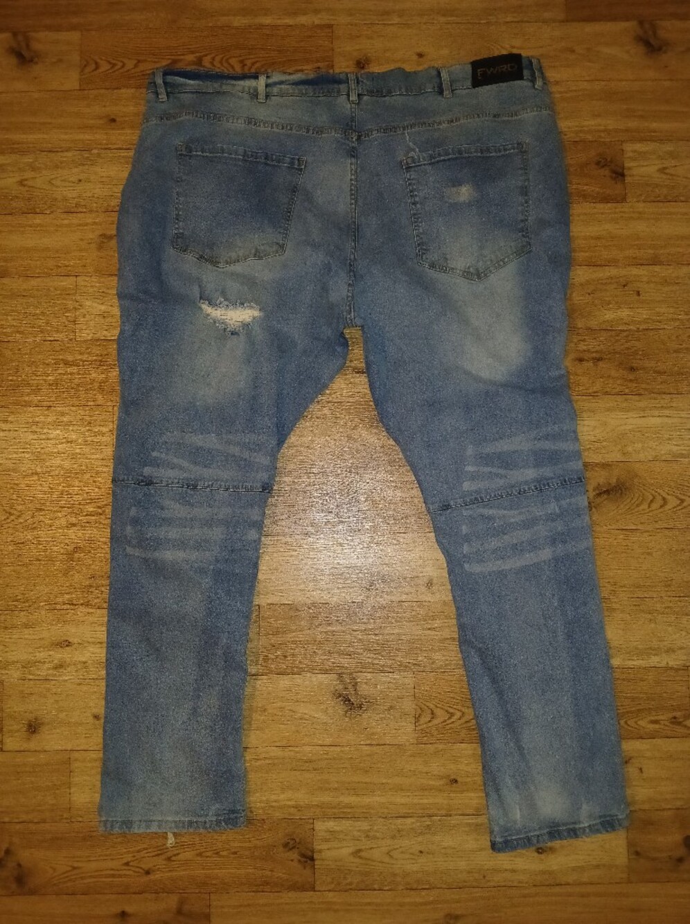 FWRD Distressed Light Blue Ripped Jeans 50 34 - Picture 2 of 3
